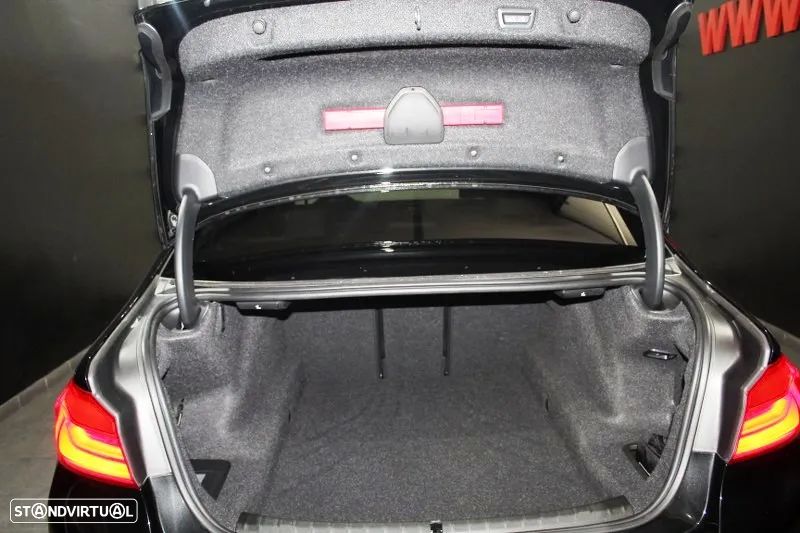 BMW M550d xDrive Auto - 15