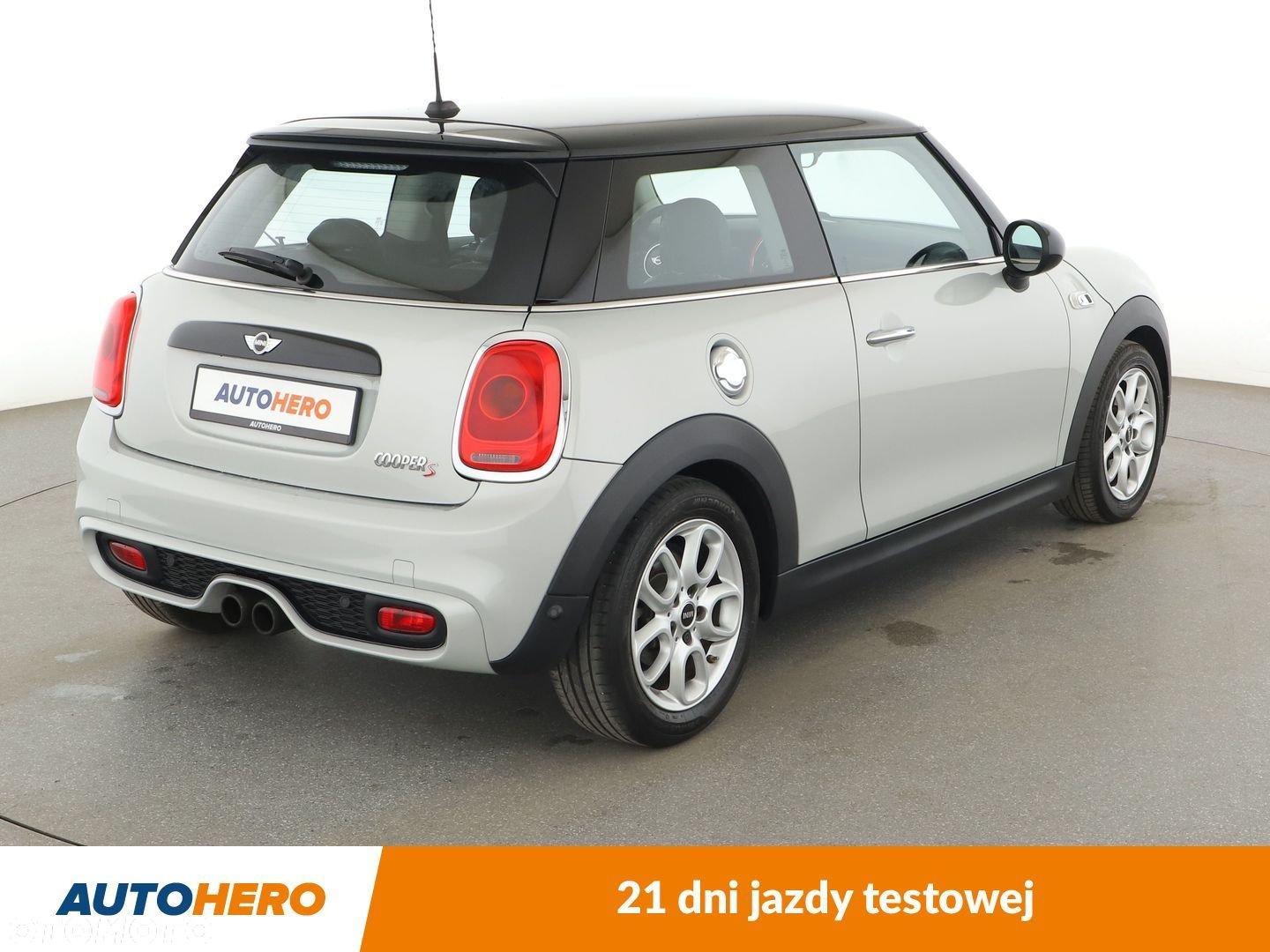 MINI ONE - 6