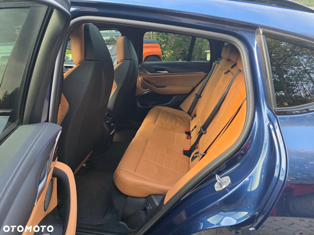 BMW X4 xM40i mHEV - 19