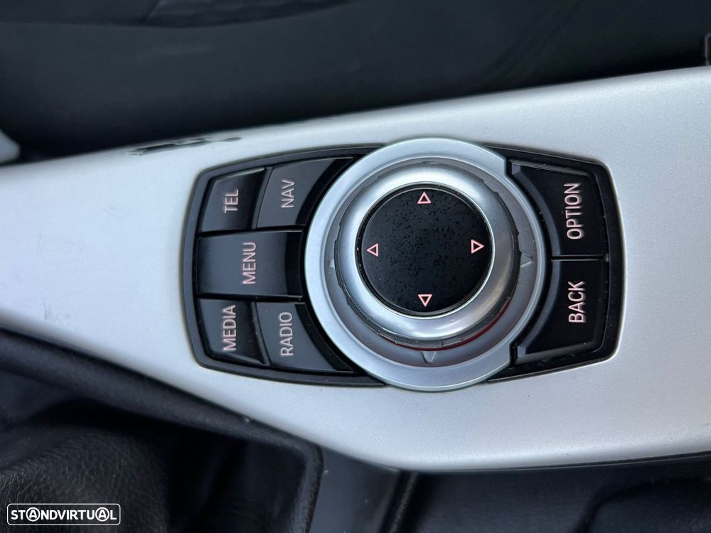 BMW 118 d Line Sport - 32