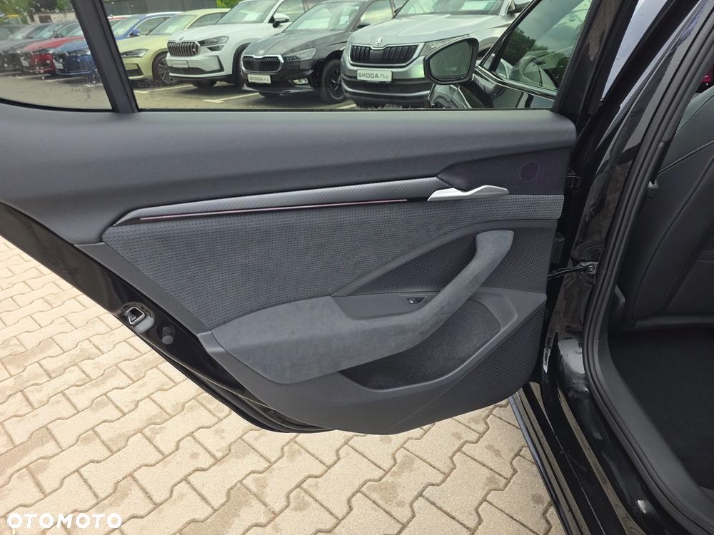 Skoda Superb 2.0 TSI 4x4 Sportline DSG - 9