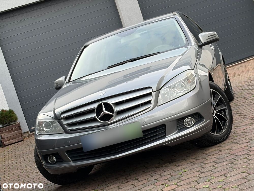 Mercedes-Benz Klasa C 180 Kompressor BlueEFFICIENCY Elegance - 3
