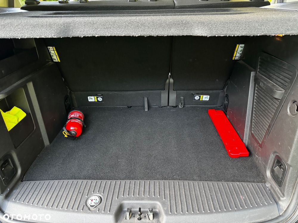 Ford Tourneo Courier 1.0 EcoBoost Titanium - 26