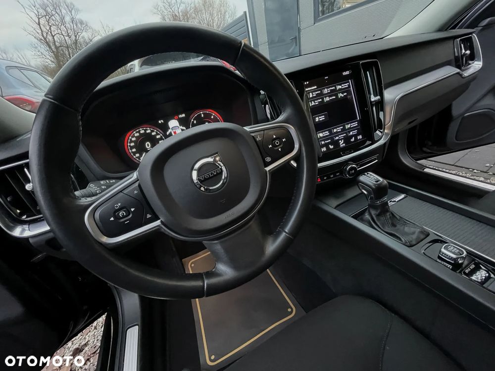 Volvo V60 D4 Geartronic Summum - 31