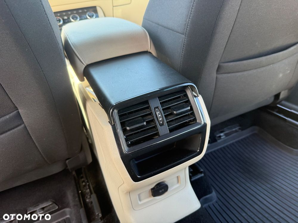 Skoda Karoq 1.6 TDI SCR 4x2 Style - 29