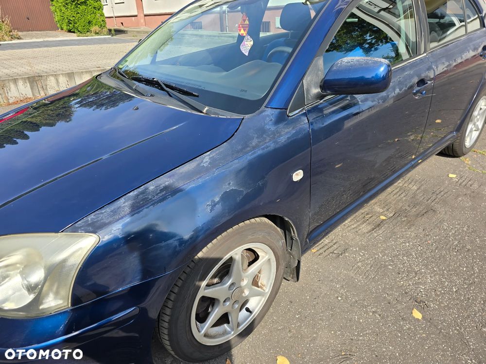 Toyota Avensis 1.8 VVT-i - 6