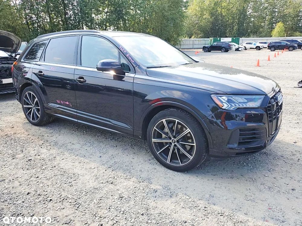 Audi Q7 - 4