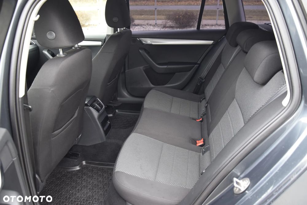 Skoda Octavia 2.0 TDI Ambition DSG EU6 - 11