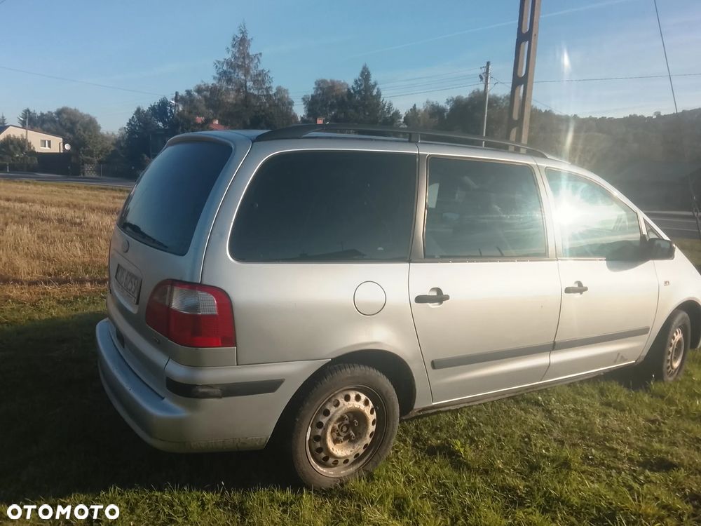 Ford Galaxy - 5