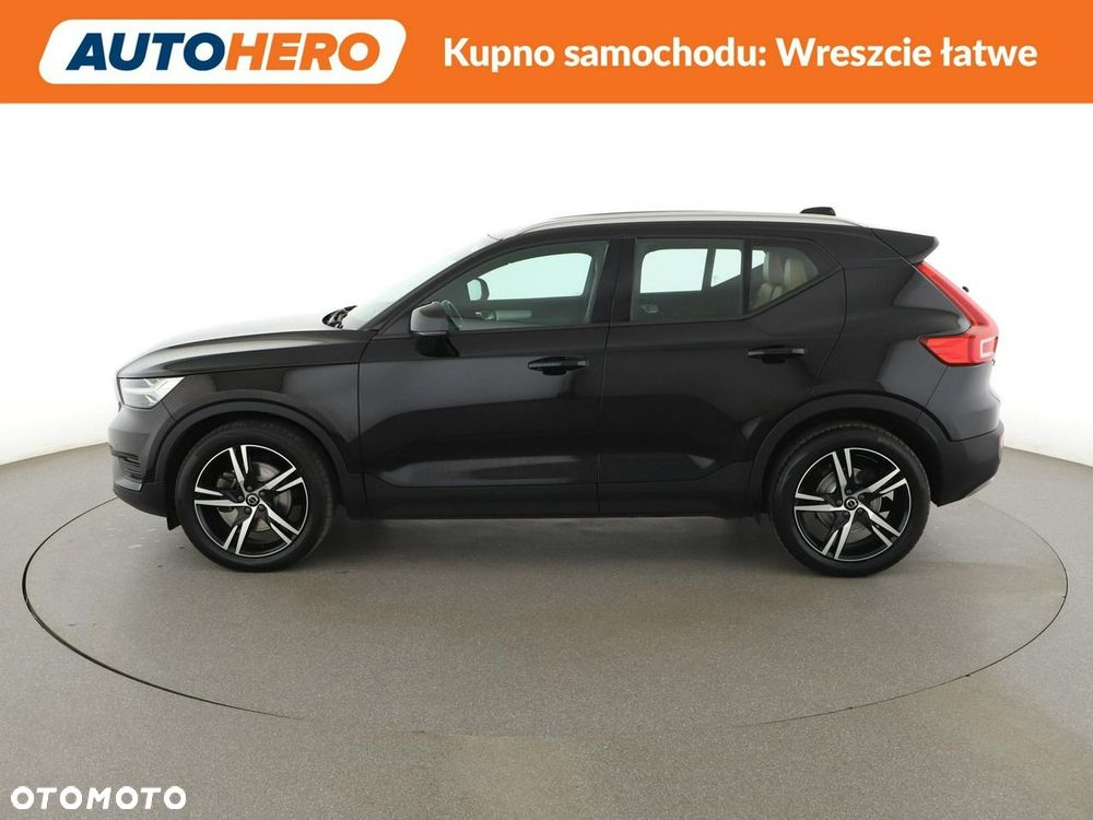 Volvo XC 40 D4 AWD Momentum Pro - 3