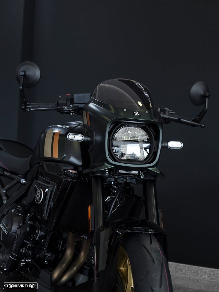 Suzuki GSX 8 TT - 2
