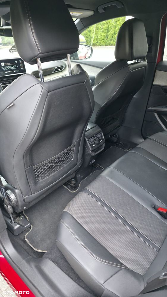 Peugeot 3008 1.5 BlueHDi GT S&S EAT8 - 24