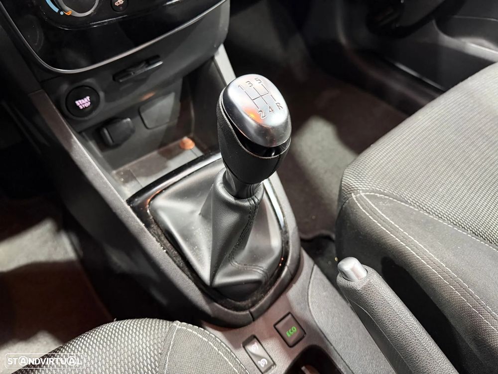 Renault Clio Sport Tourer TCe 90 Limited - 21