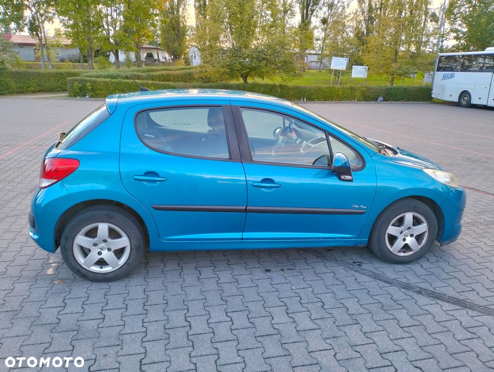 Peugeot 207 - 2