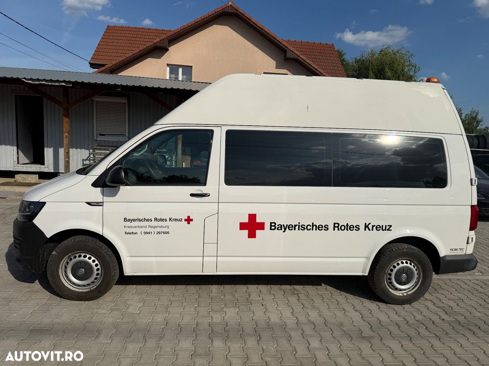 Volkswagen Multivan - 31