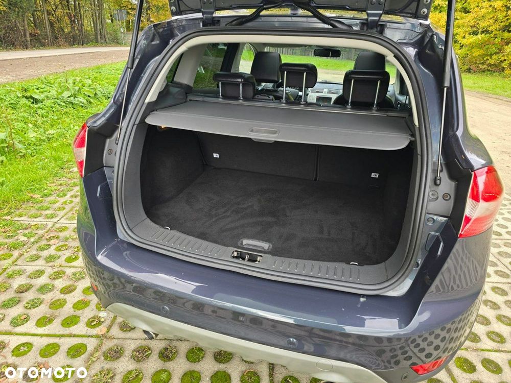 Ford Kuga - 39