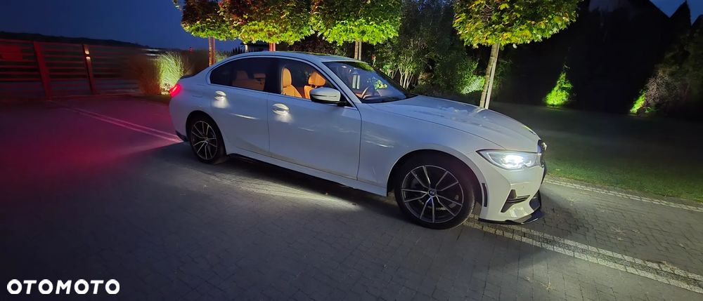 BMW Seria 3 - 32