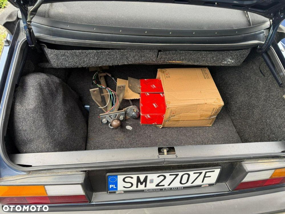 Saab 900 - 21