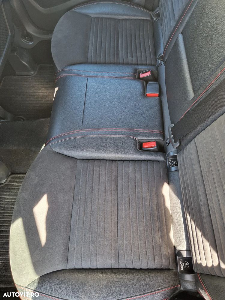 Mercedes-Benz B 180 AMG Line - 10