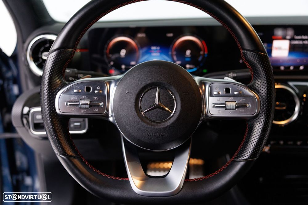 Mercedes-Benz A 250 - 10