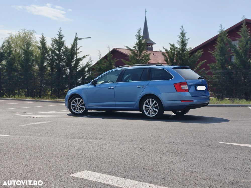 Skoda Octavia 2.0 TDI (Green tec) DSG Ambition - 4