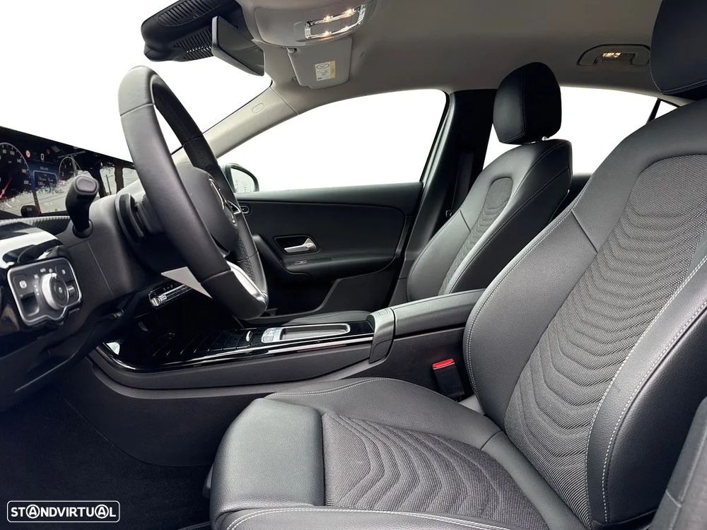 Mercedes-Benz A 200 Standard - 11