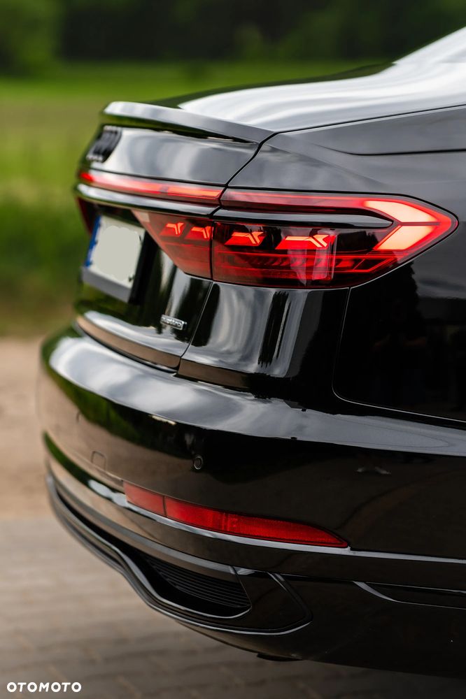 Audi A8 - 13