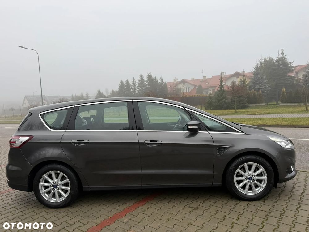 Ford S-Max 2.0 TDCi Titanium - 18