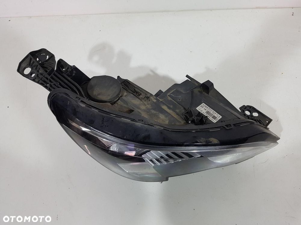 PEUGEOT 3008 5008 II 2 LAMPA PRZÓD PRZEDNIA PRAWA 9810478080 EU ORYGINAŁ - 2