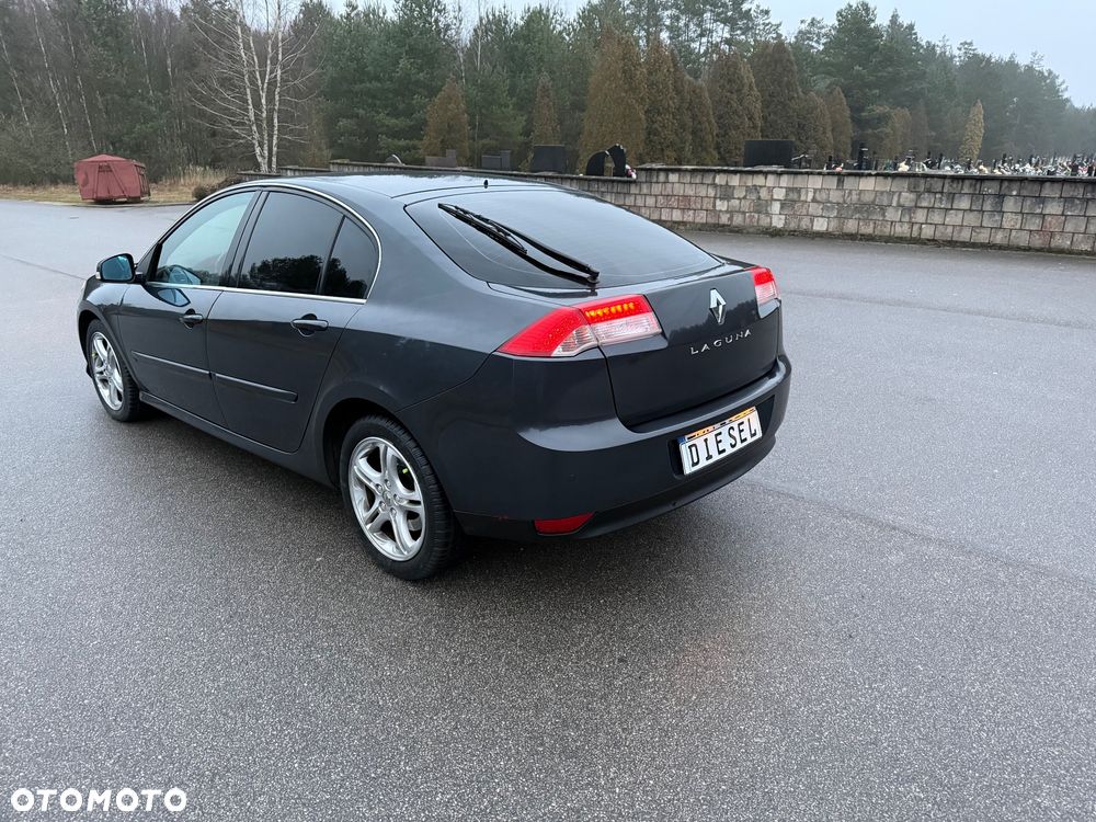 Renault Laguna dCi 150 FAP Start-Stop Dynamique - 5