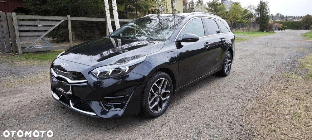 Kia Ceed 1.6 GDI DCT OPF Platinum Edition - 1