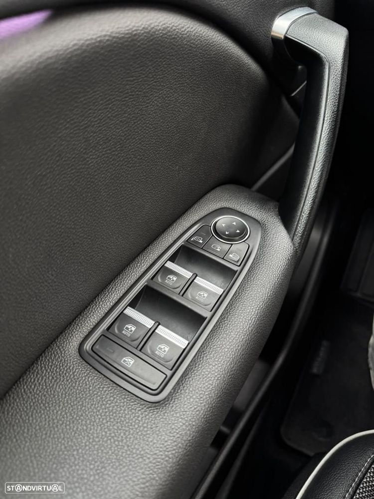 Renault Captur - 57