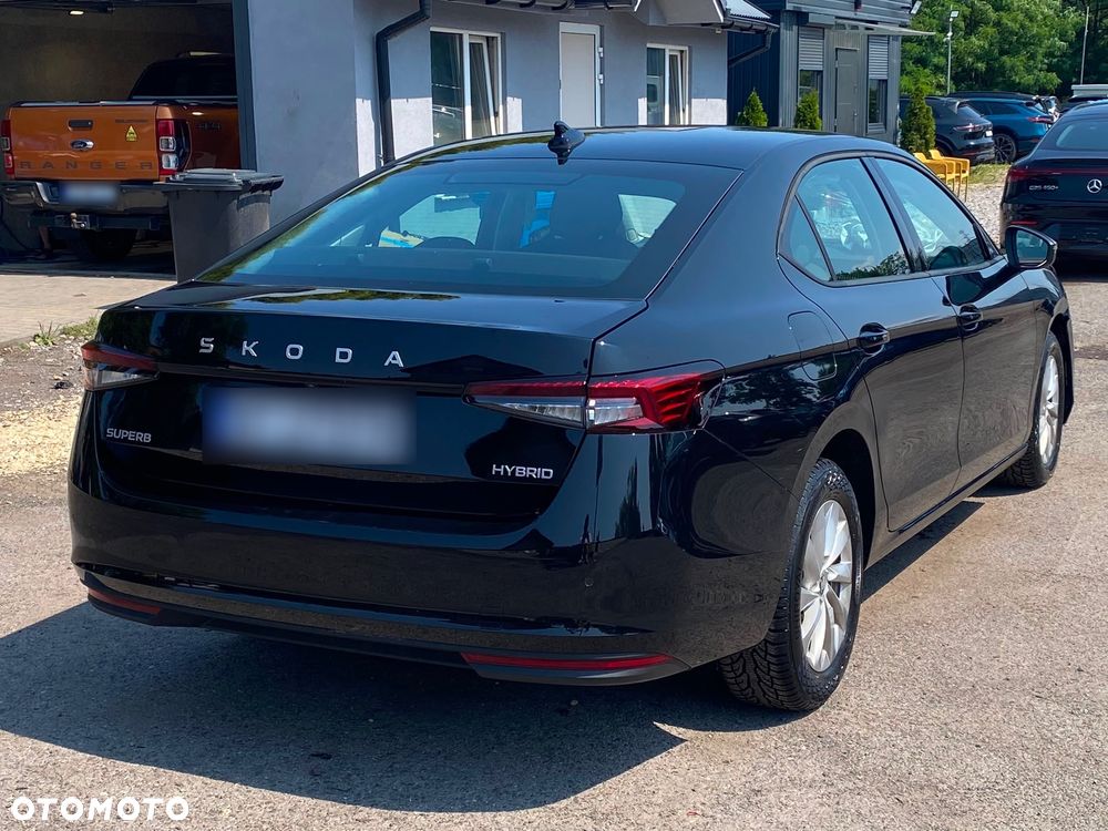 Skoda Superb 1.5 TSI mHEV Essence DSG - 13