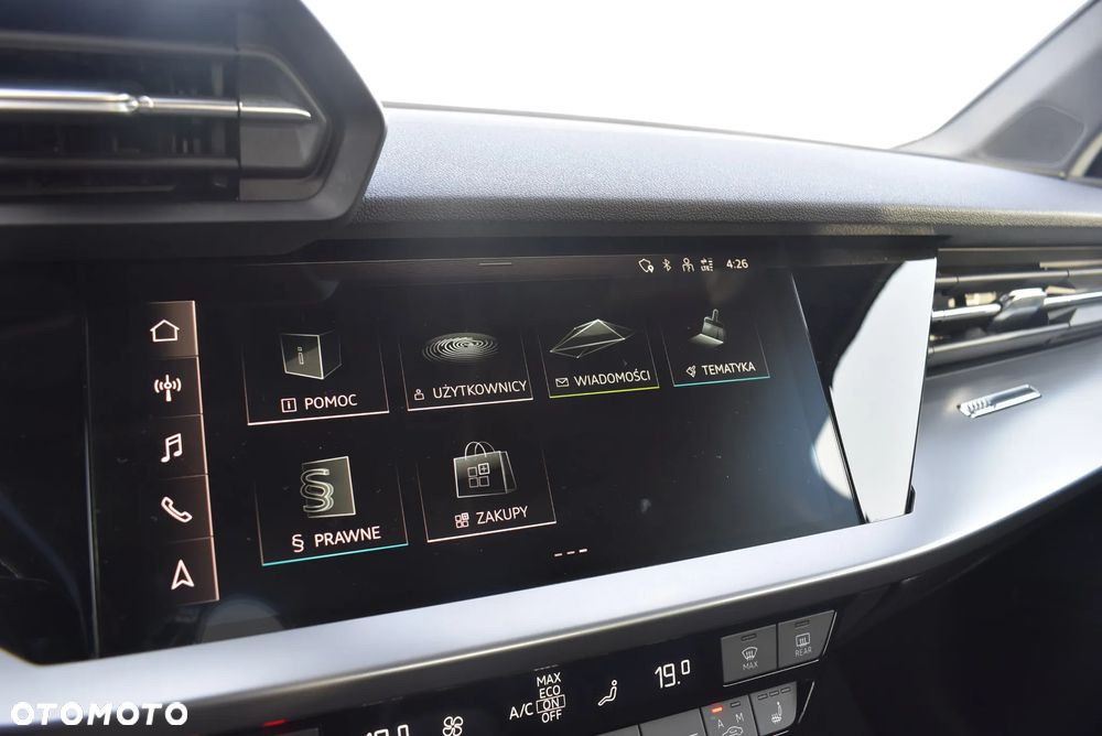 Audi A3 Sportback 30 TDI S tronic - 32