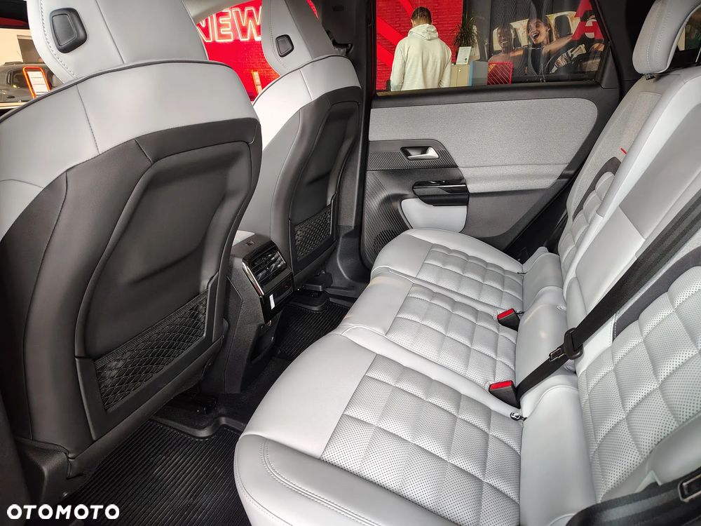 Citroën C5 Aircross 1.2 mHEV Plus eDCT6 - 17