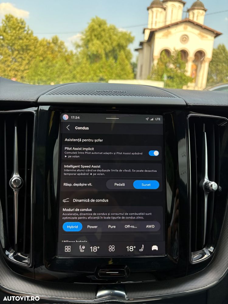 Volvo XC 60 T8 AWD Recharge Ultimate Black Edition - 26