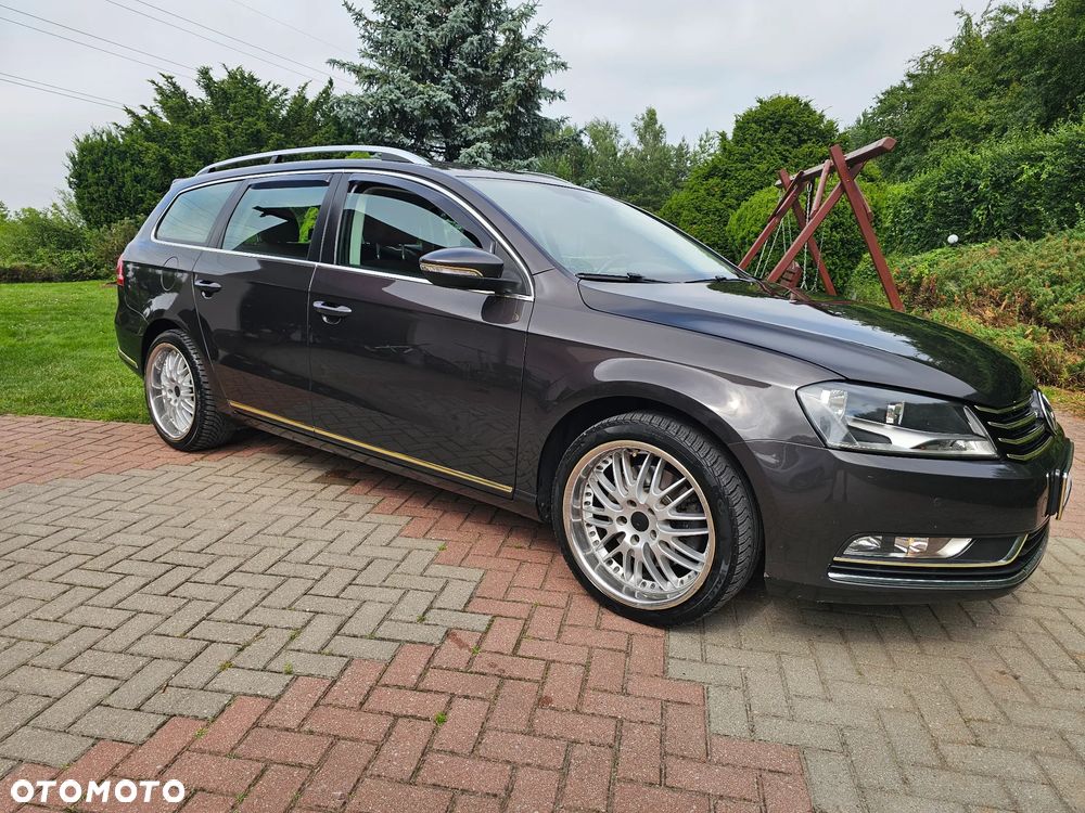 Volkswagen Passat - 2