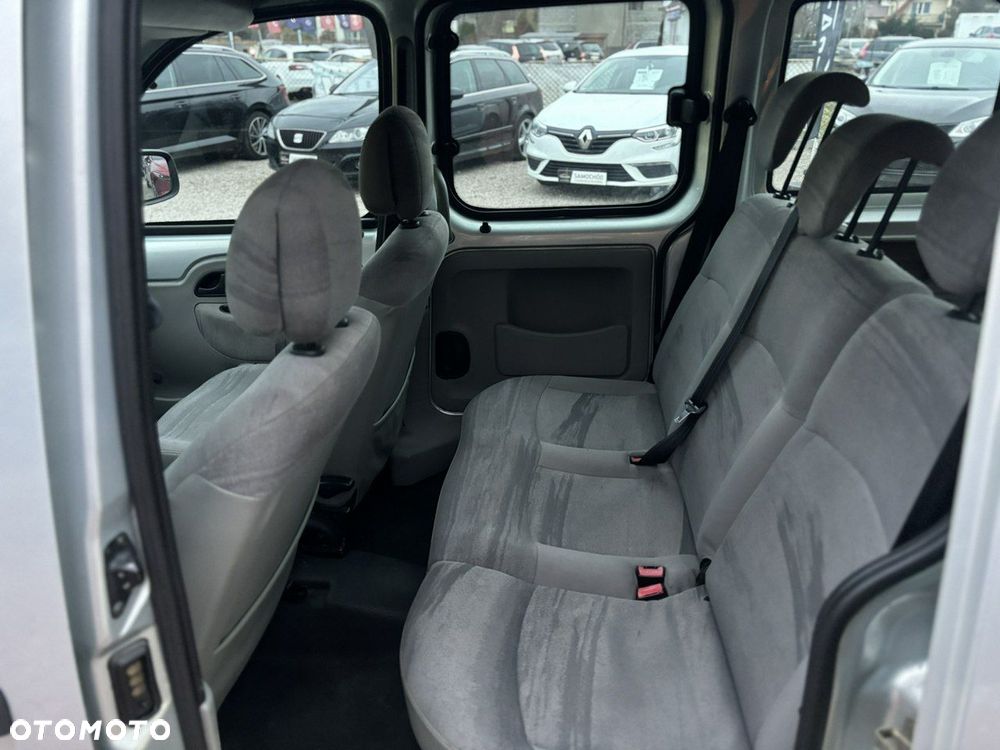 Renault Kangoo 1.2 16V Privilege - 19