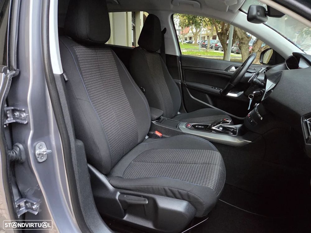 Peugeot 308 PureTech 130 GPF EAT8 Stop & Start Tech Edition - 17