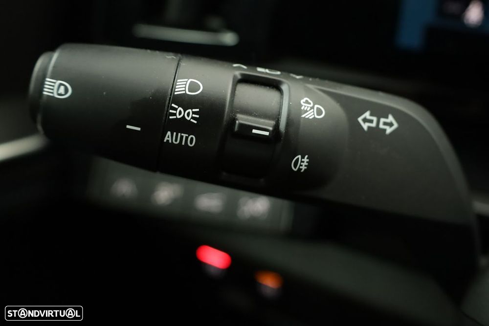 Renault Austral 1.2 E-Tech Iconic - 16