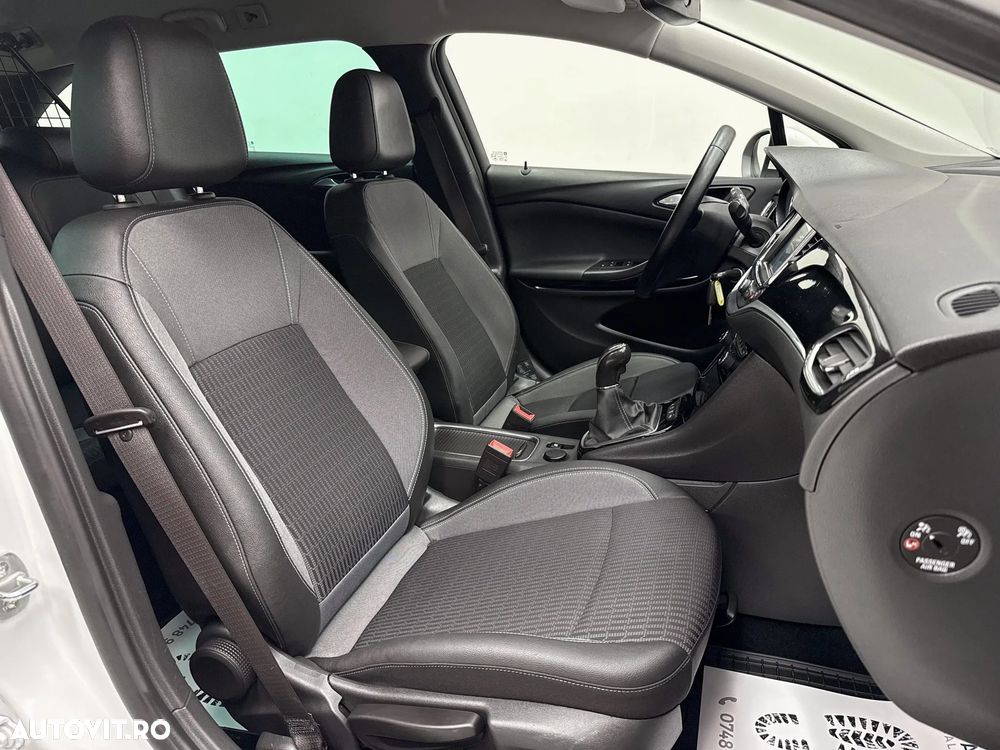 Opel Astra 1.5 D Start/Stop Business Edition - 8
