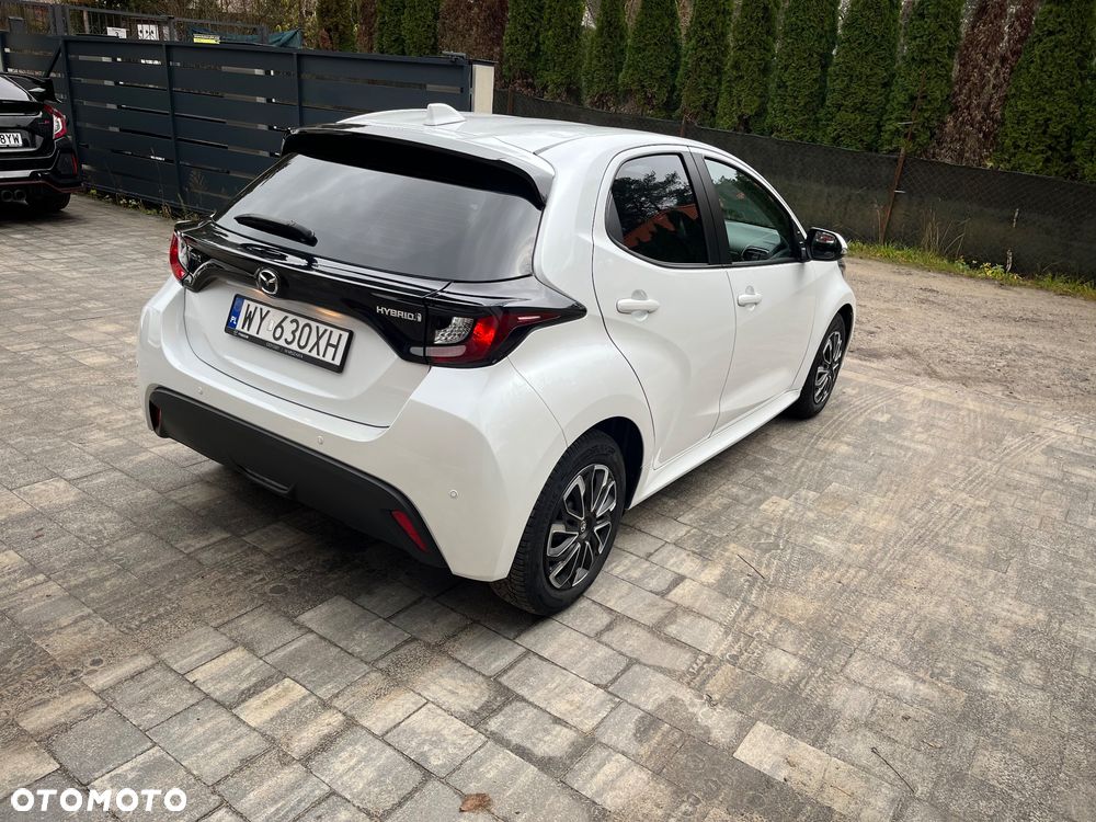 Toyota Yaris Hybrid 1.5 Executive - 24