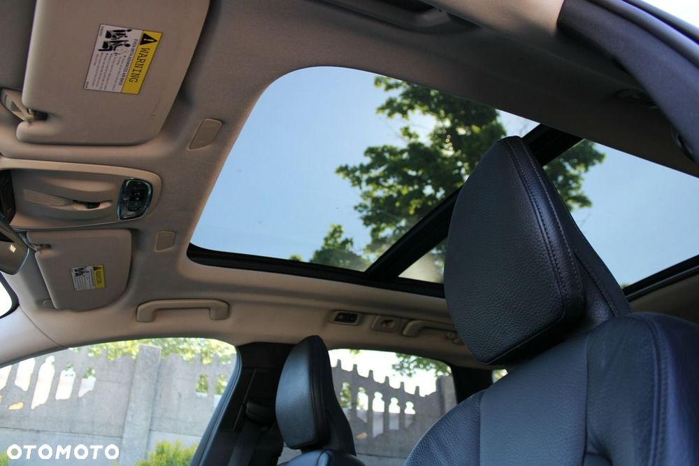 Volvo XC 60 - 31