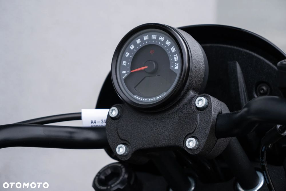 Harley-Davidson Softail Low Rider - 18