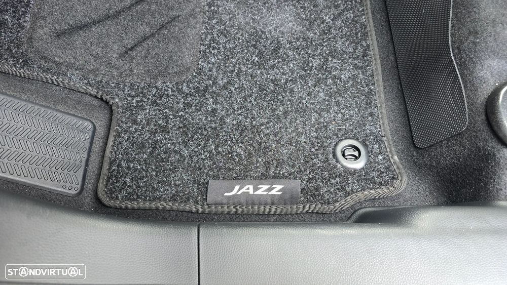 Honda Jazz 1.3 I-VTEC Comfort +Connect.AT - 36