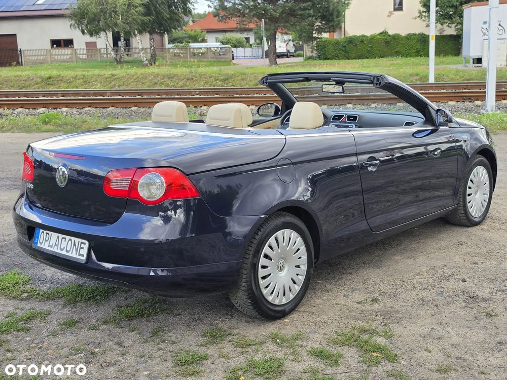 Volkswagen Eos - 4