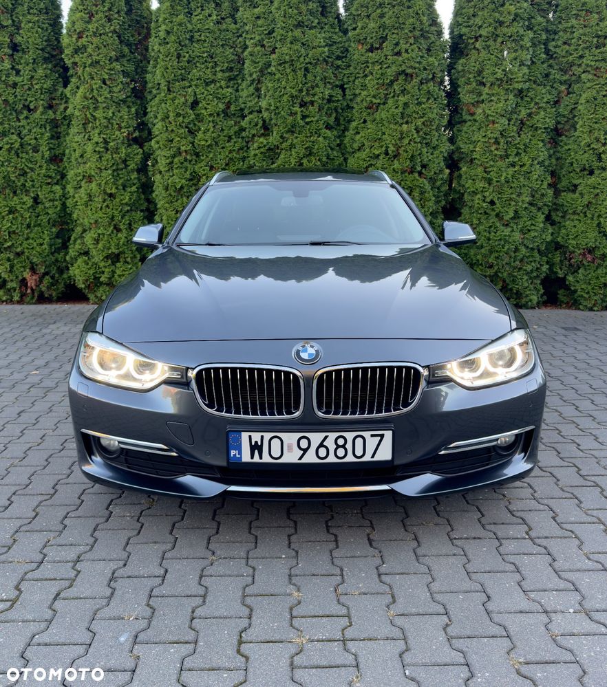 BMW Seria 3 318d Luxury Line - 10