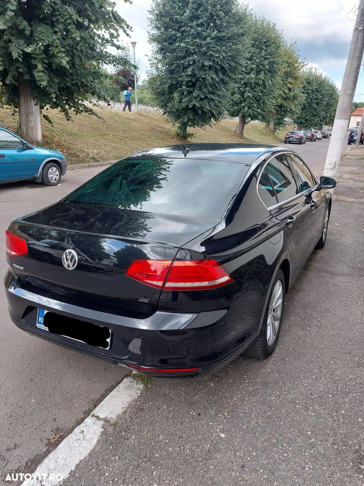 Volkswagen Passat 2.0 TDI DSG Highline - 2