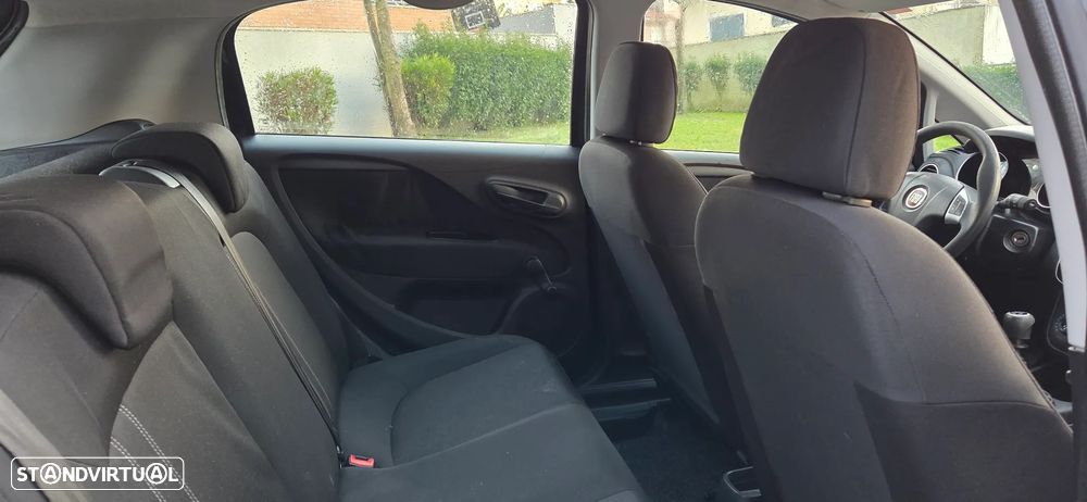 Fiat Punto 1.2 Lounge S&S - 14
