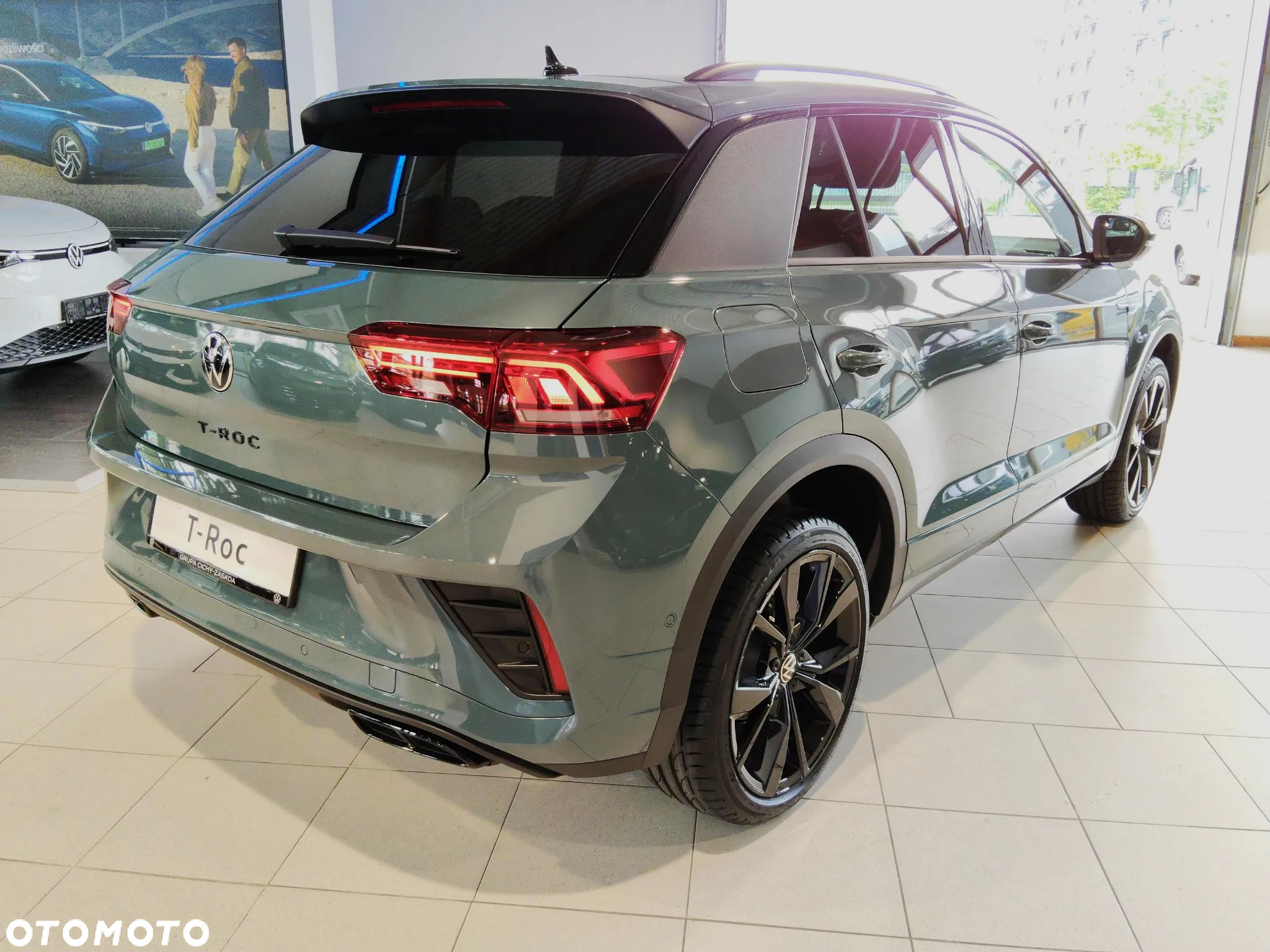 Volkswagen T-Roc 1.5 TSI R-Line DSG - 38